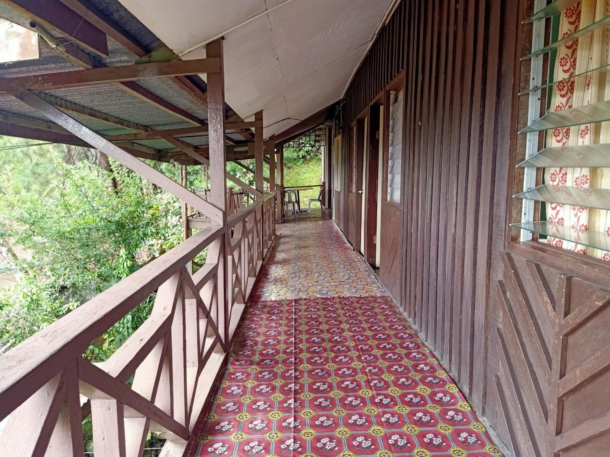Oyo Home 90430 Mountain Resthouse Ранау Екстер'єр фото